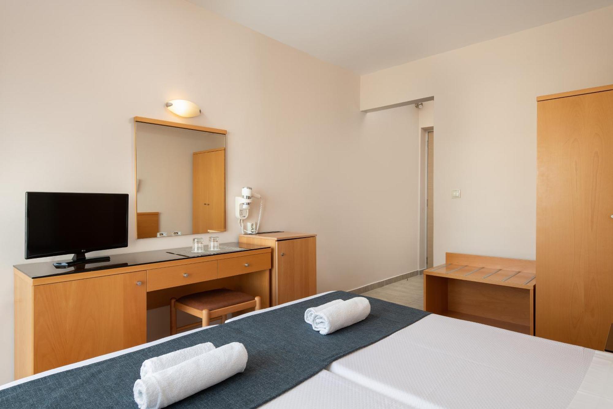 Rhodes City Nafsika Hotel מראה חיצוני תמונה